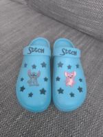 Stitch und Angel Schuhe Crocs Badelatschen Gr 38 Berlin - Marzahn Vorschau