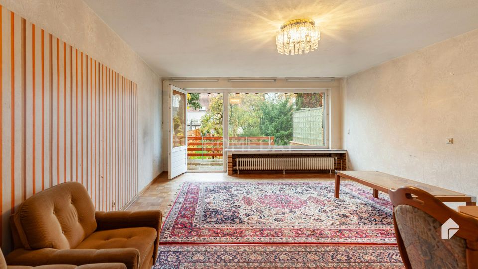 Reihenmittelhaus mit Balkon und Dachterrasse in Hannover in Hannover