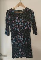 Kleid Gr. 38 H&M Divides wie neu schwarz mit Blumen florales Must Bayern - Michelau i. OFr. Vorschau