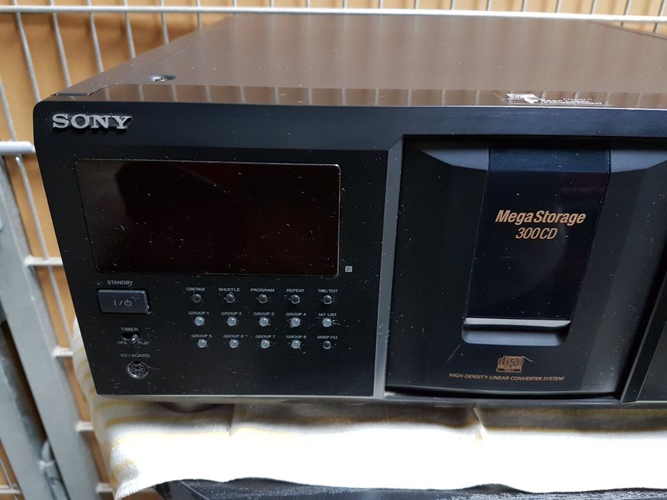SONY Compact Disc Player CDP-CX335 in Speyer