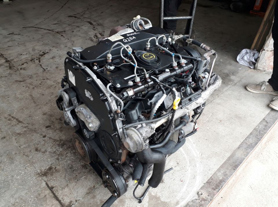 Motor QJBA QJBB 2.2 TDCI 155PS FORD MONDEO MK3 84TKM KOMPLETT in Berlin