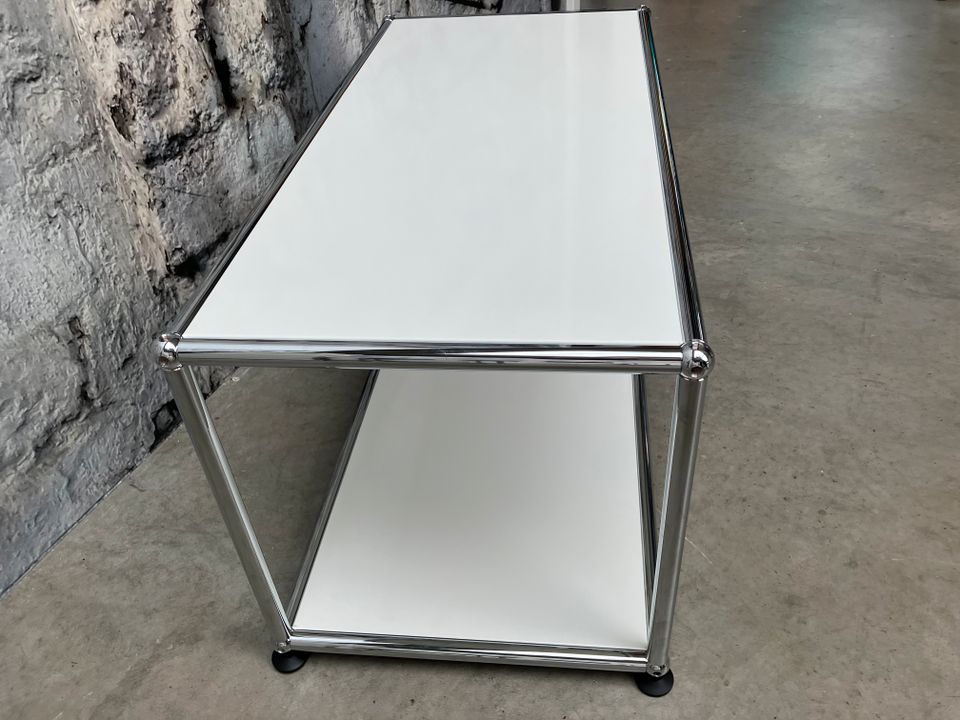 USM Haller Beistelltisch Tisch Couchtisch Weiss MwSt 75 x 35 in Stuttgart