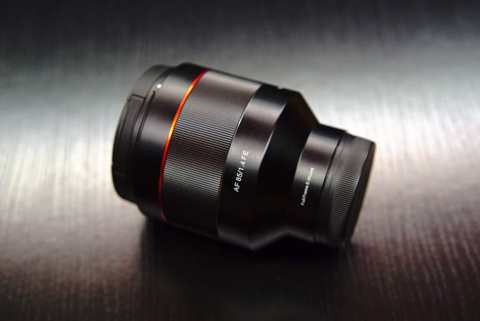 Samyang AF 85mm 1.4 FE Sony E-Mount Vollformat Objektiv in Bramsche