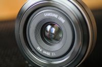 Samsung NX Objektiv 1:2 30mm, wie Neu. Hessen - Lampertheim Vorschau