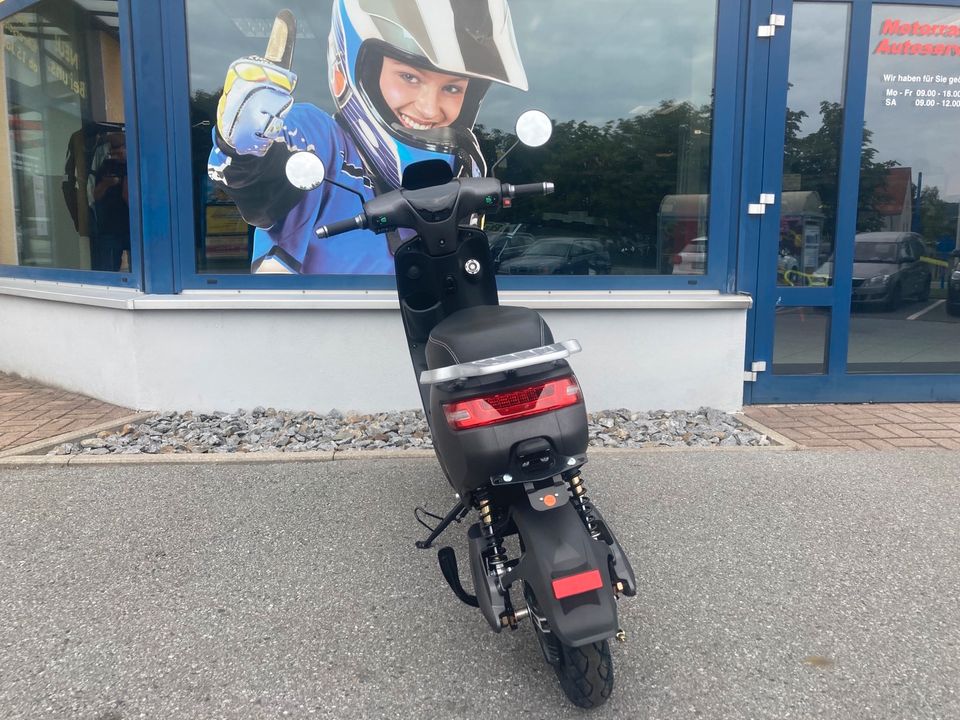 Elektro Scooter,Bosch Antrieb+Akku,Elektroroller,Sio 1,1, *NEU* in Bischofswerda