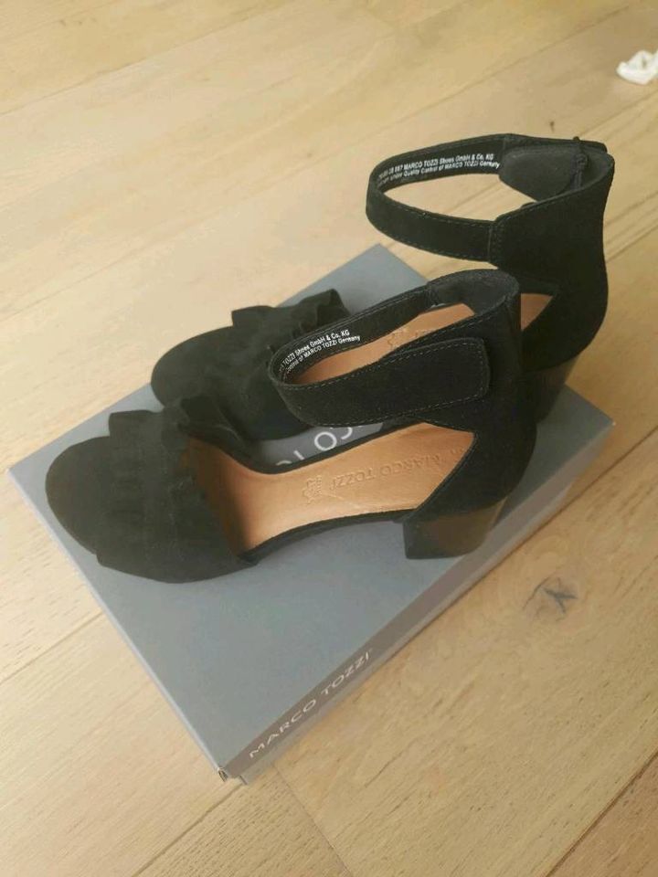 Hübsche Riemchensandalen / Slingpumps - echt Leder in Gernsheim 