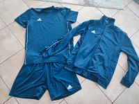 Tolles Herren Adidas Trainingsanzug Set - Größe L wie NEU Nordfriesland - Rantrum Vorschau