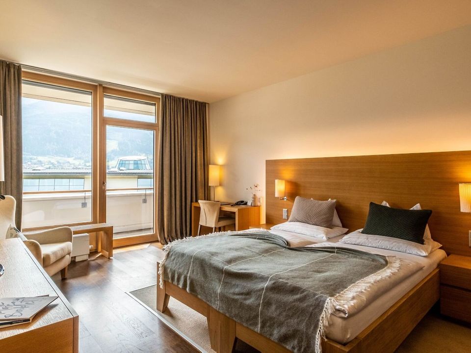 KAPRUN URLAUB 4,5* TAUERN SPA ZELL AM SEE in Österreich lädt ein in Bad Langensalza