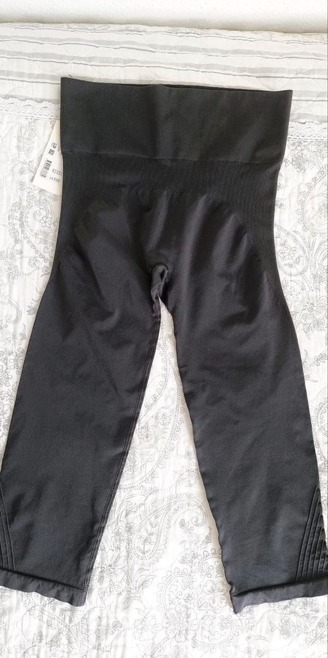 Filippa K Sport Leggings dreiviertel Dunkelgrau Größe M/L neu! in Hannover