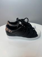 Adidas Originals Super Star echtes Leder schwarz Reptil Gr. 38 To Bayern - Haibach Unterfr. Vorschau