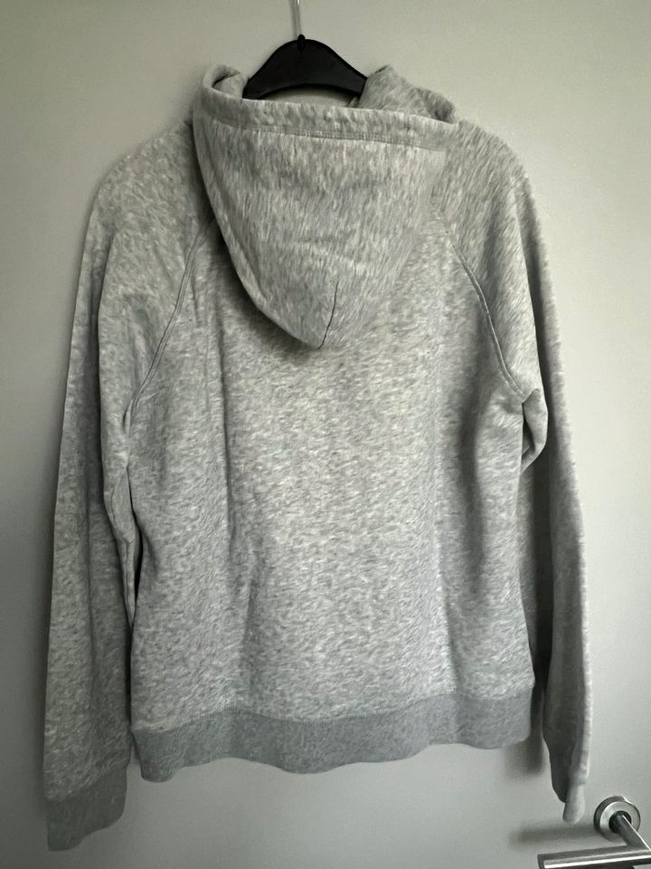 GANT Pulli mit Kapuze, Gr. 176, grau, neuwertig in Kleve