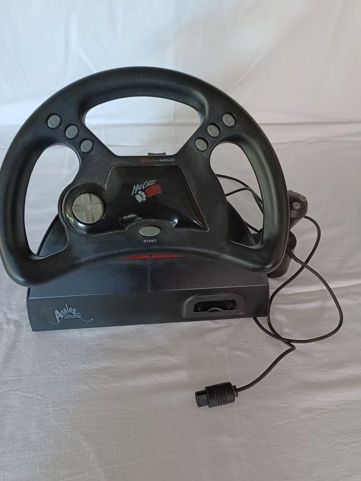 MAD CATZ Analog Steering Wheel for Nintendo 64 in Köln