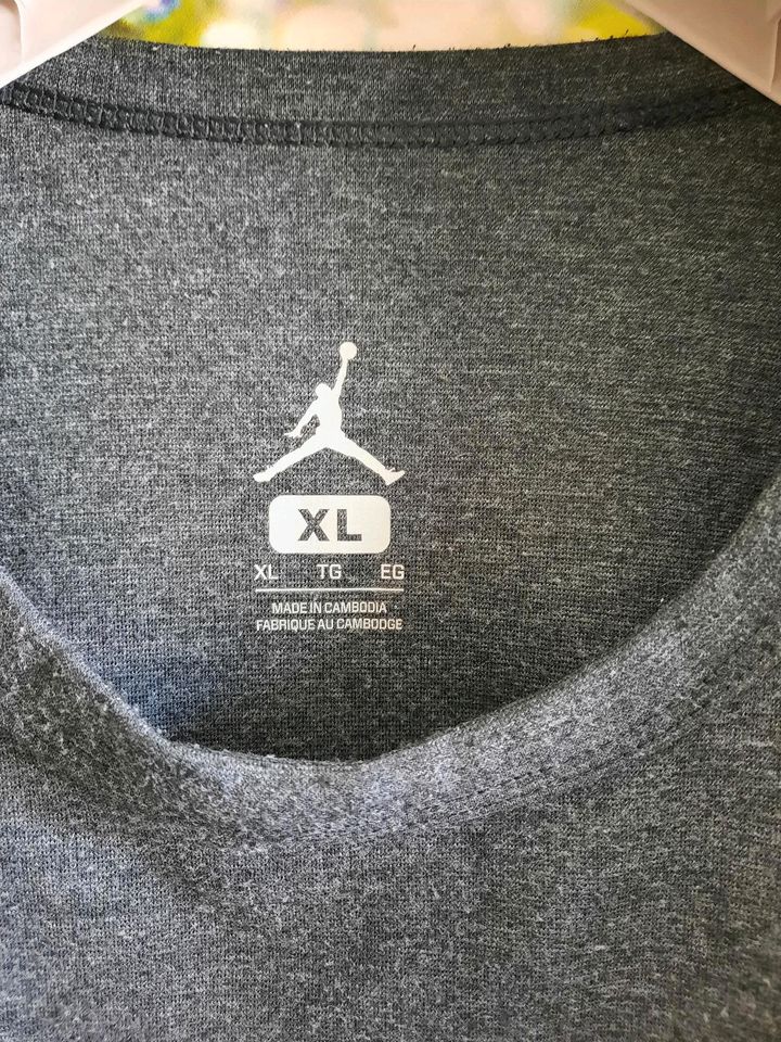 Longsleeve in Größe XL, JORDAN, Shirts, Shirt, Oberteil in Koblenz