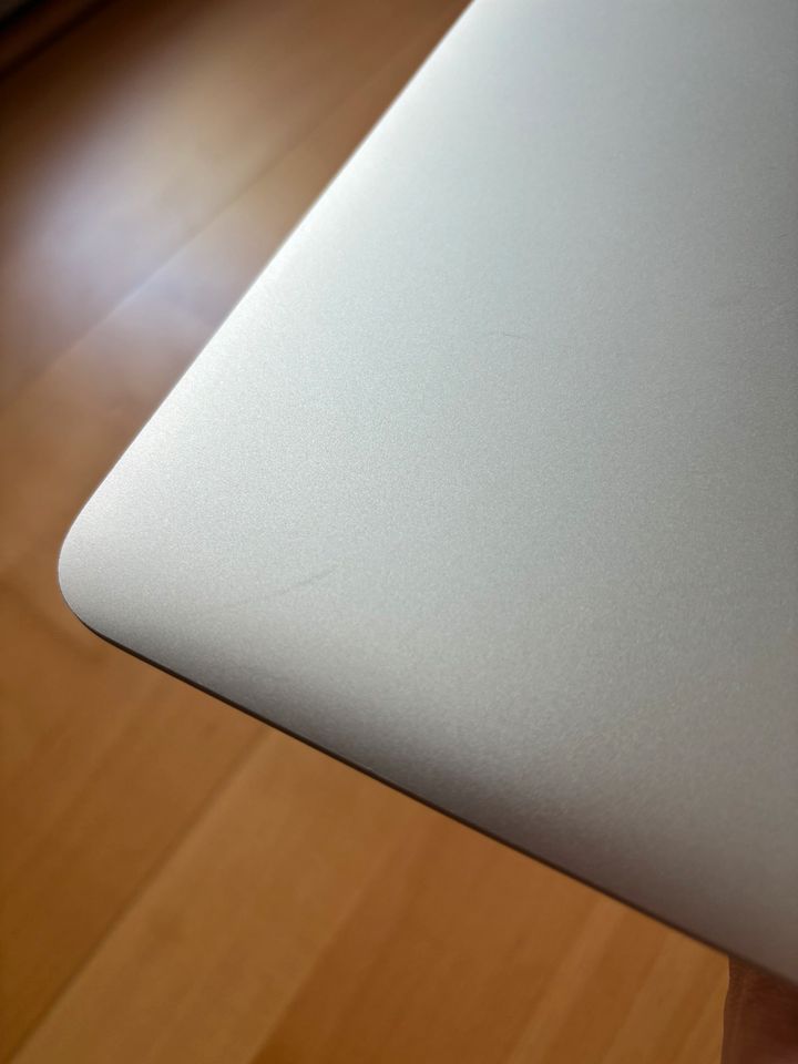 MacBook Air 2015 1,6 GHz 4GB Ram 128GB Festplatte in Frankfurt am Main
