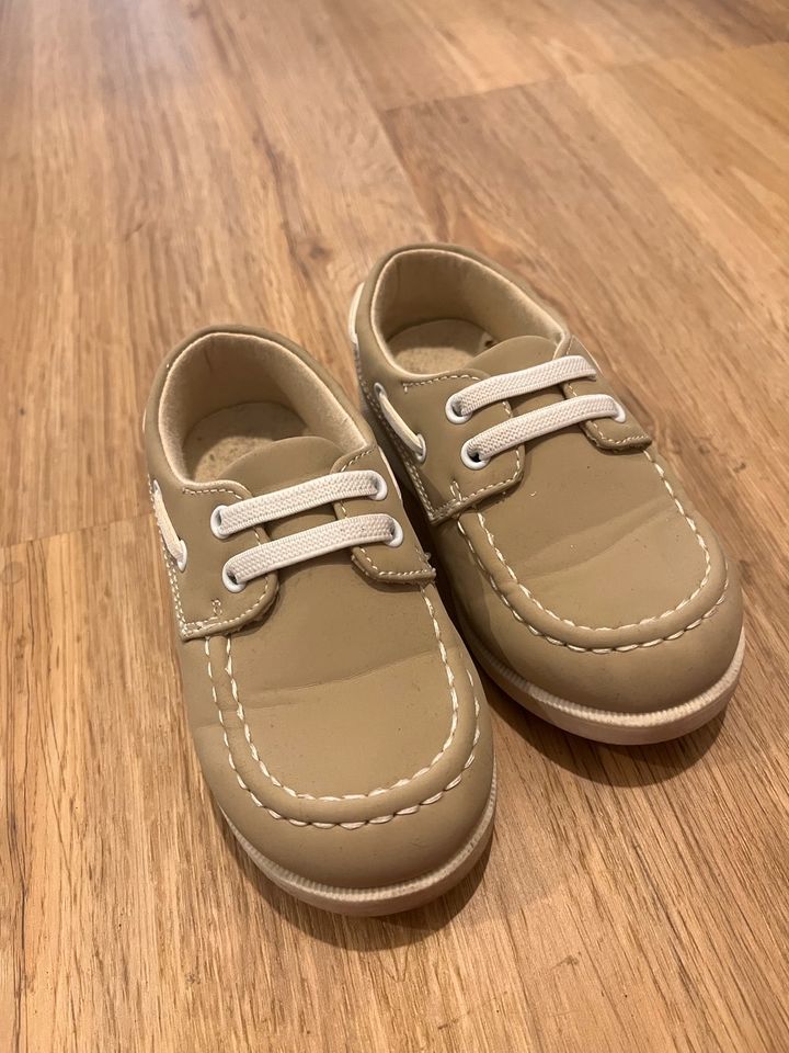 Schuhe - Sneaker - beige - Gr. 23 in Dresden