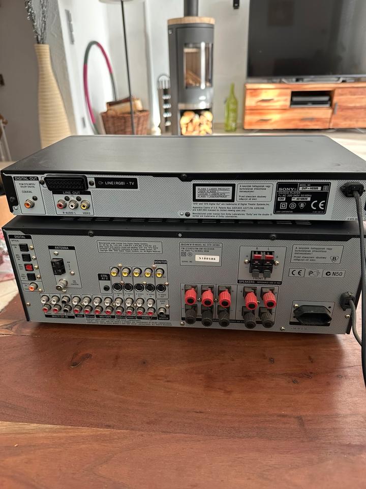 Sony Stereoanlage 5.1 mit CD Player und Subwoofer und Boxen in Hockenheim