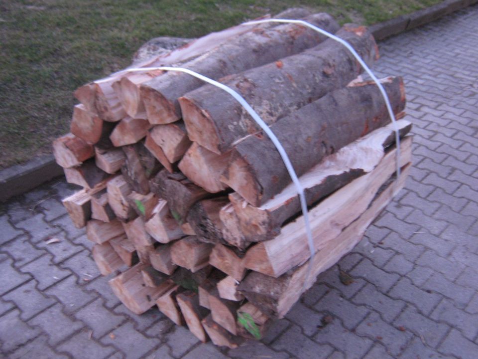 Holzbündel Buche 1 Rm / 1 Ster Brennholz TOP in Aerzen