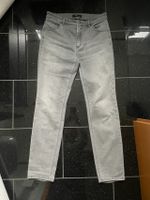 TONI Jeans Gr. 40 in anthrazit/grau REGULAR FIT Nordrhein-Westfalen - Erkrath Vorschau