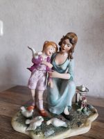 Porzellan Figurine Mutter mit Tochter, Romania Zehnhausen bei Rennerod - Rennerod Vorschau