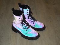 Stiefel, Gr.36, Zara, lila, Hologramm Effekt, Flip Flop, metallic Sachsen - Thermalbad Wiesenbad Vorschau