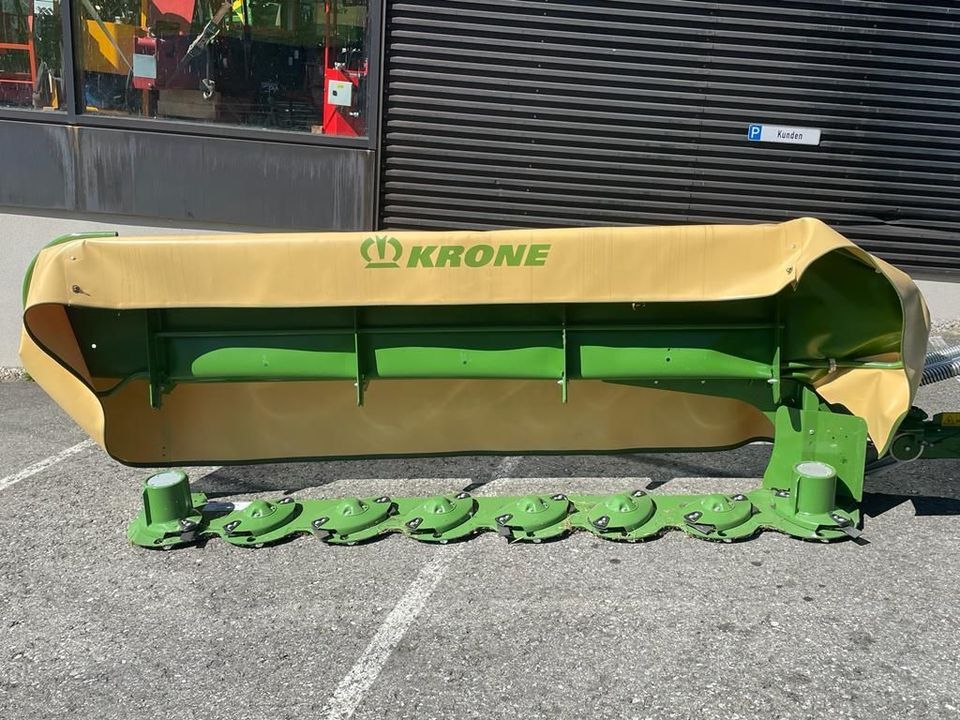 Krone AM R 320 Mähwerk/Heckmähwerk in Achberg