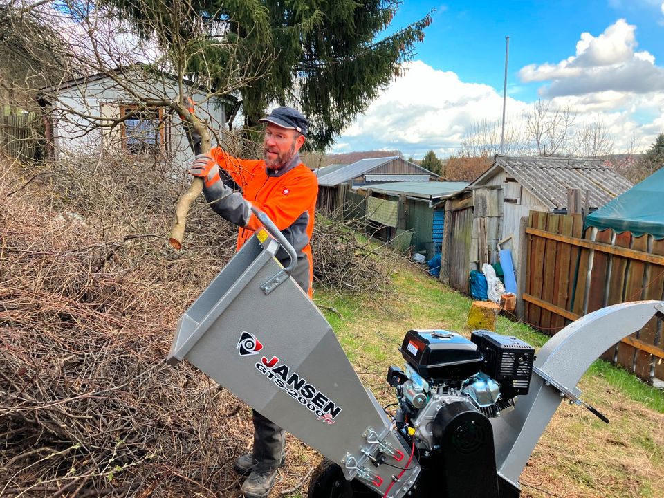 ZU VERMIETEN: Häcksler / Schredder / Gartenhäcksler / Jansen GTS-2000Pro in Ilmenau