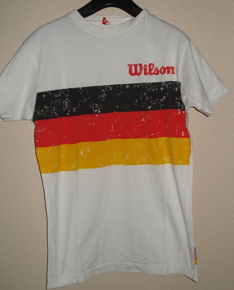 2 Tennis Sportshirts wilson 164/168 in Meckenheim