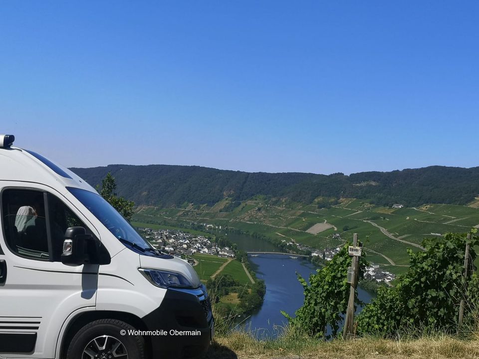 Wohnmobil mieten Neufahrzeuge Topausstattung ab 84.-/Nacht in Lichtenfels