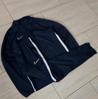 Nike Trainingsanzug Herren Größe M - Dunkelblau Baden-Württemberg - Bad Saulgau Vorschau