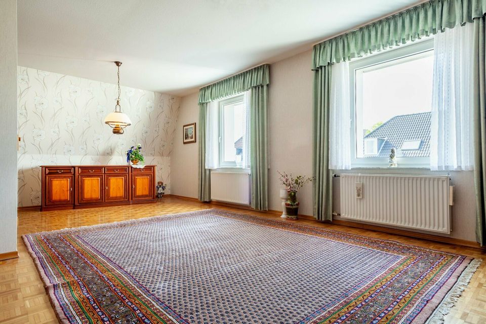 2-Zimmer-Wohnung im Dachgeschoss mit viel Potenzial in Heiligenhaus