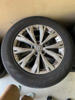 17 Zoll Original VW Tiguan Sommerreifen Nordrhein-Westfalen - Mettmann Vorschau