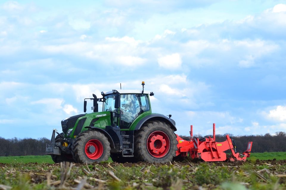 Landwirt, Fachkraft Agrarservice, Traktor, Schlepper Fahrer in Harsum