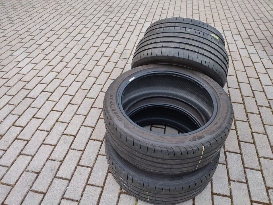 Sommerreifen Goodyear 4x225 45 18 91Y DOT 2421 Profil ca.5-5,7mm in Offenbach