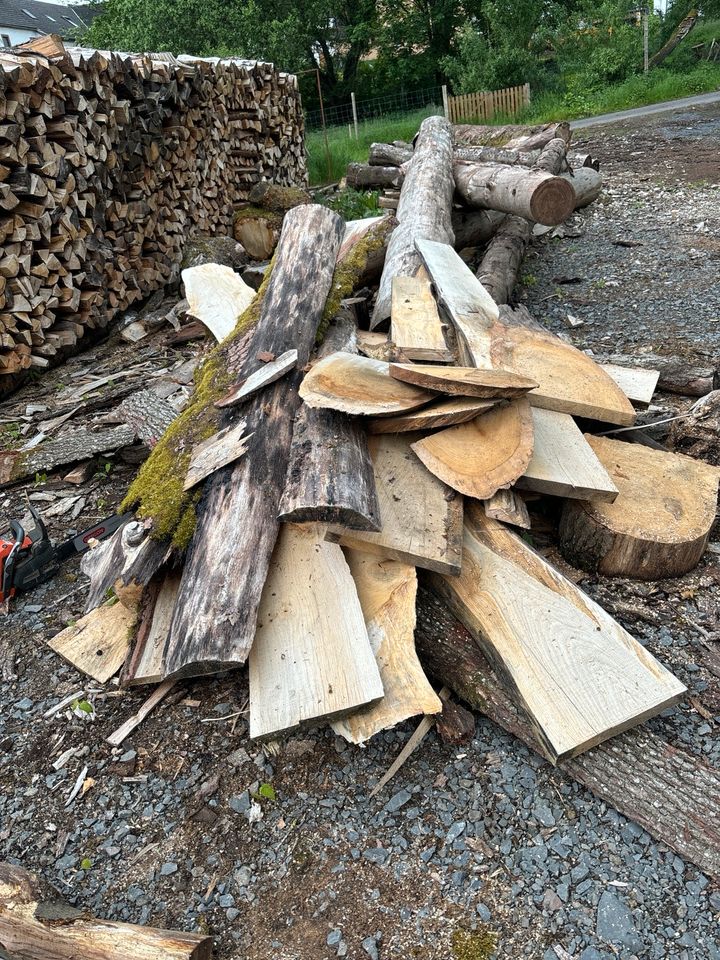 Brennholz Holzreste in Hillesheim (Eifel)