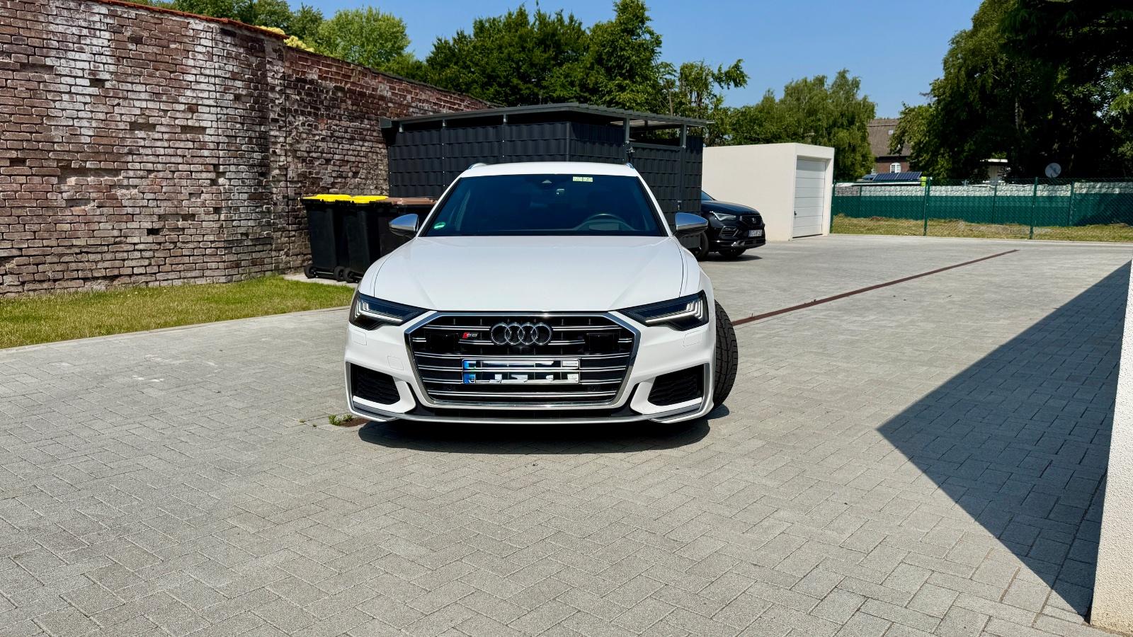 Abbildung des Autos Audi S6 Avant - Allradle…