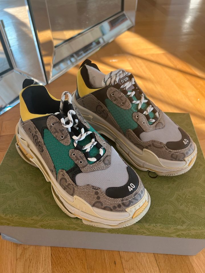 Balenciaga Gucci Sneaker 40 UNGETRAGEN NEU in Berlin