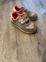 New Balance Gr. 28 Mädchen Sneaker Niedersachsen - Schwülper Vorschau