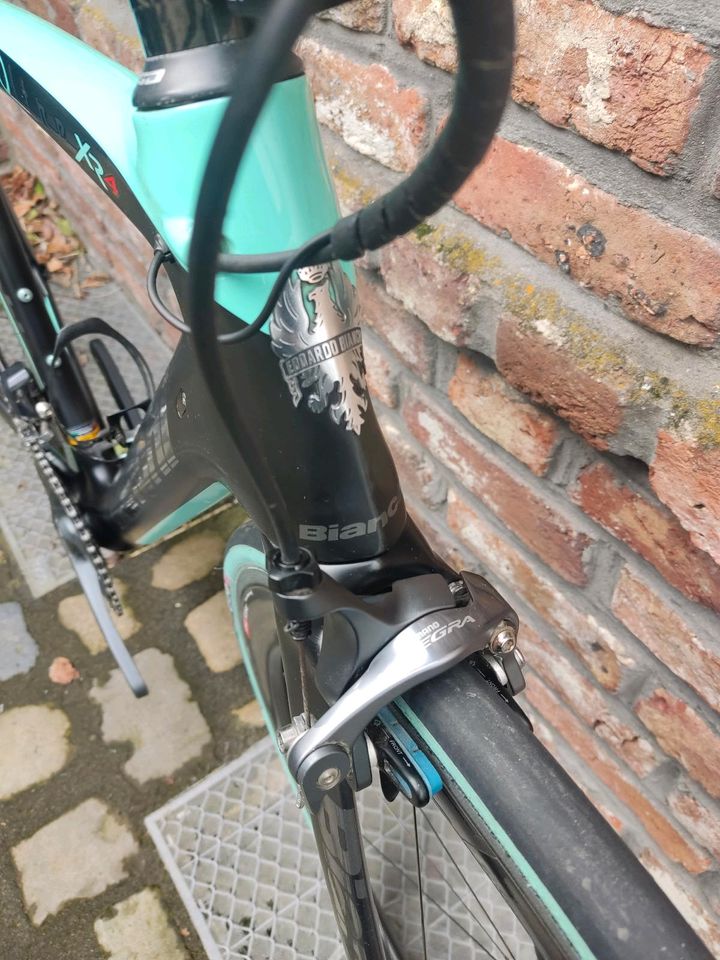 Bianchi Oltre XR4 Ultegra DI2 Scope R5C Carbon Gr.55cm in Heinsberg