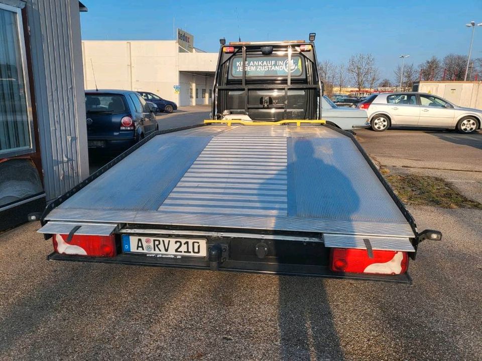 Autotransporter Abschleppwagen in Augsburg