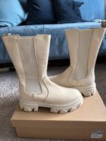 Steve Madden Chelsea Boots Stiefel Leder 41 42  Ginola Niedersachsen - Düdenbüttel Vorschau