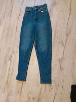 Mom Jeans H&M Gr. 34  blau Top Baden-Württemberg - Untermünkheim Vorschau