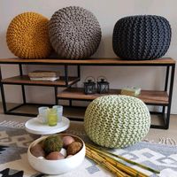 Strickhocker Pouf Ø 45 H 30 cm cm Sitzpouf Strick Bodenkissen Nordrhein-Westfalen - Stolberg (Rhld) Vorschau