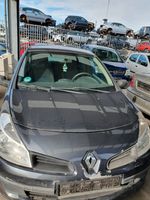 Schlachtfest! Renault Clio III 3türig 1,2l 16V Benzin 48KW 65PS Bj. 03/07 Nordrhein-Westfalen - Hünxe Vorschau