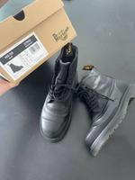 Dr. martens boots neu, gr 39 schwarz Berlin - Mitte Vorschau