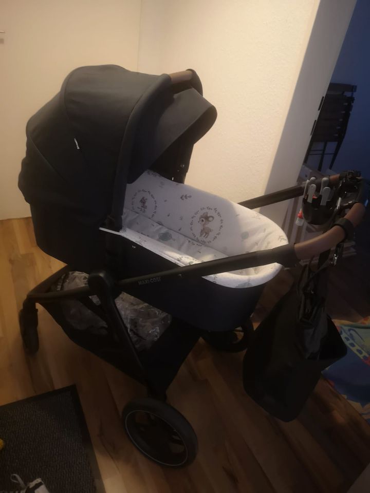 Kinderwagen Maxi Cosi Street Plus in Düsseldorf