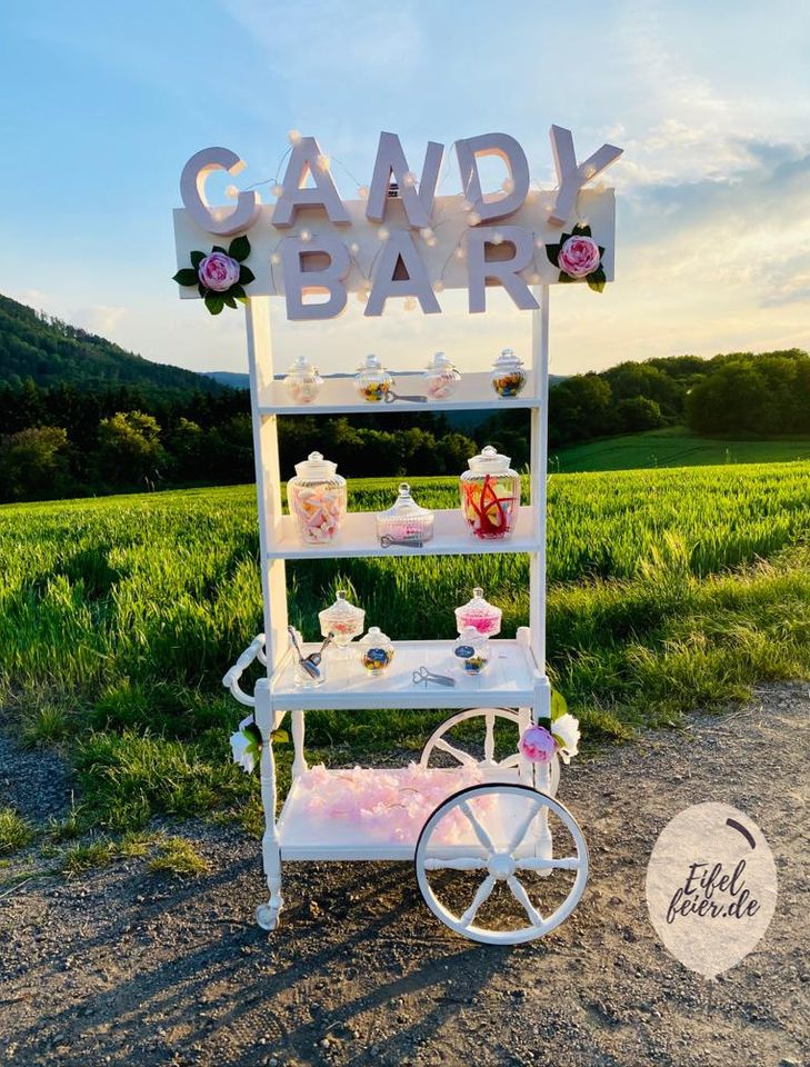 Candybar mieten Hochzeit Party Geburtstag Deko Weiß mit Zubehör in Bell