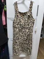 Cord Kleid/  Latzkleid Leoparden Muster Gr.38 Sachsen - Annaberg-Buchholz Vorschau