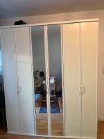 Kleiderschrank weiss mit Spiegel  B:180cm zu verschenken Hessen - Kriftel Vorschau