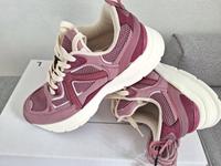 Zara Damen Running sneaker Burgunderrot GR 39 NEU Bayern - Neufahrn Vorschau