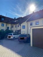 3 Zimmerwohnung mit 76 Qm Einbauküche Stellplatz Balkon Bayern - Heßdorf Vorschau